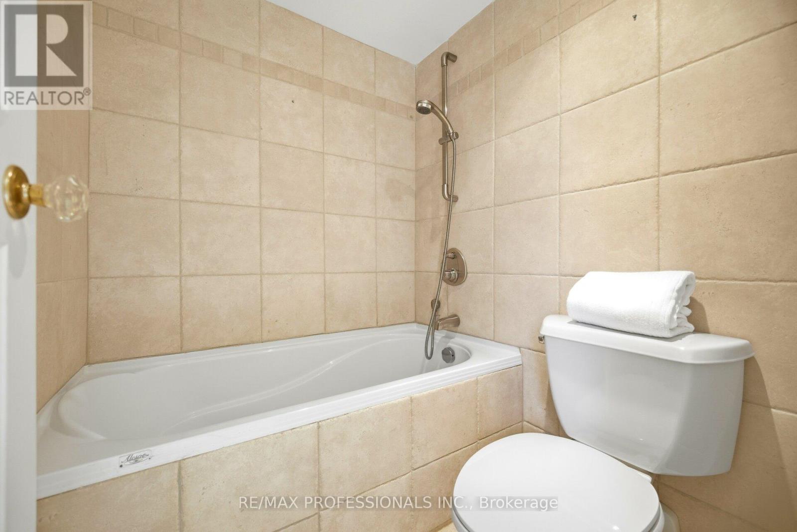 305 - 1400 Dixie Road, Mississauga, Ontario L5E 3E1 - Photo 25 - W12665844