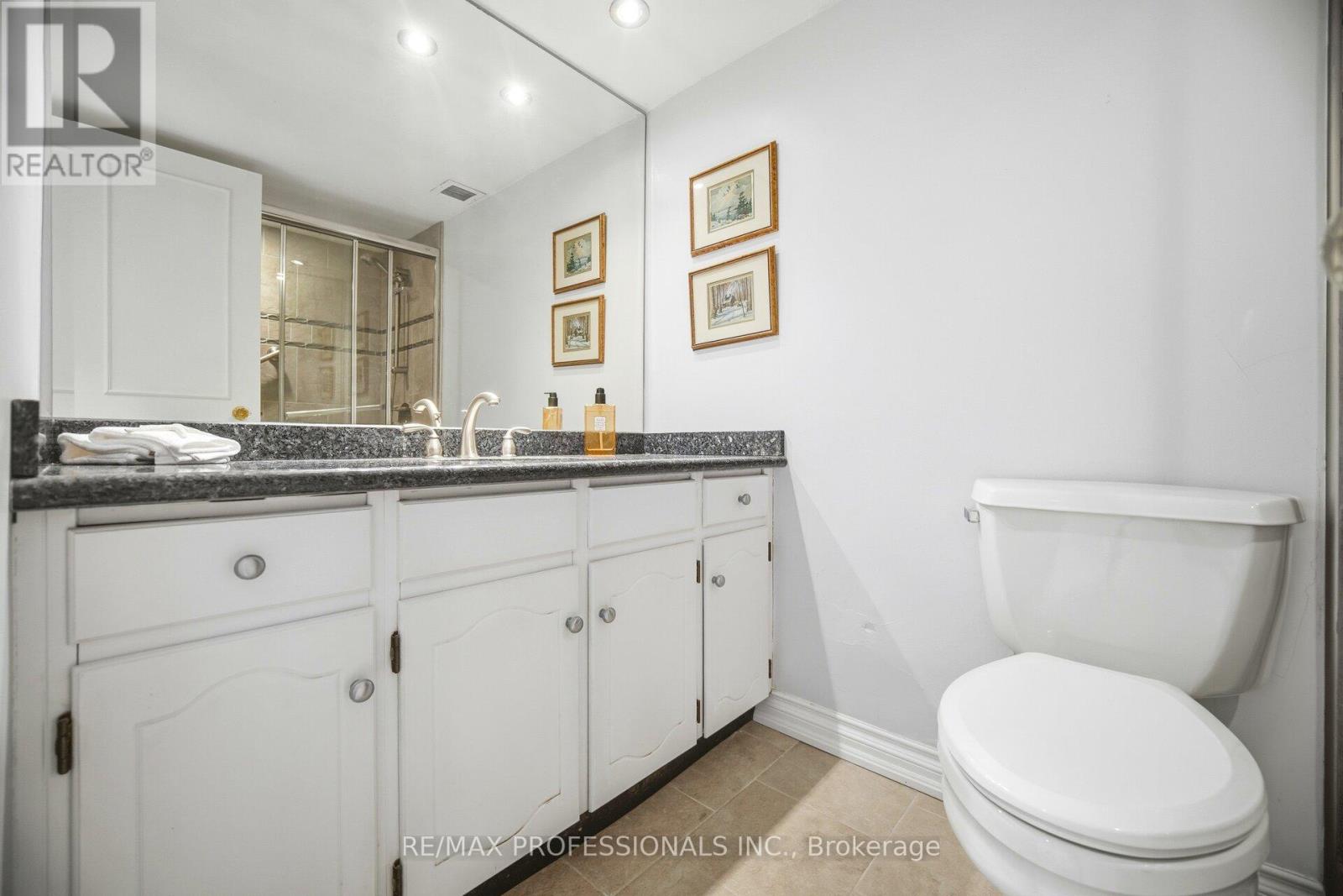 305 - 1400 Dixie Road, Mississauga, Ontario L5E 3E1 - Photo 19 - W12665844