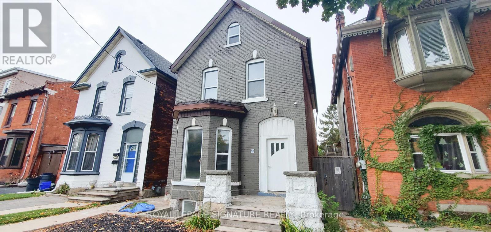 3 - 77 Victoria Avenue, Hamilton, Ontario  L8L 5E3 - Photo 1 - X12664586