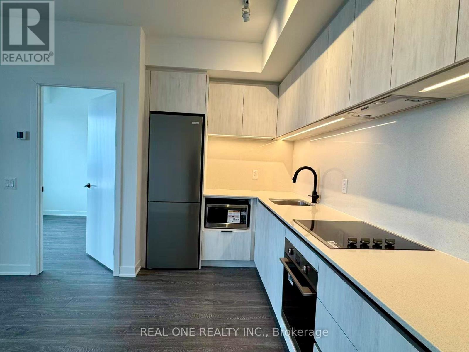 2102 - 2495 Eglinton Avenue W, Mississauga, Ontario  L5M 2T2 - Photo 5 - W12670256