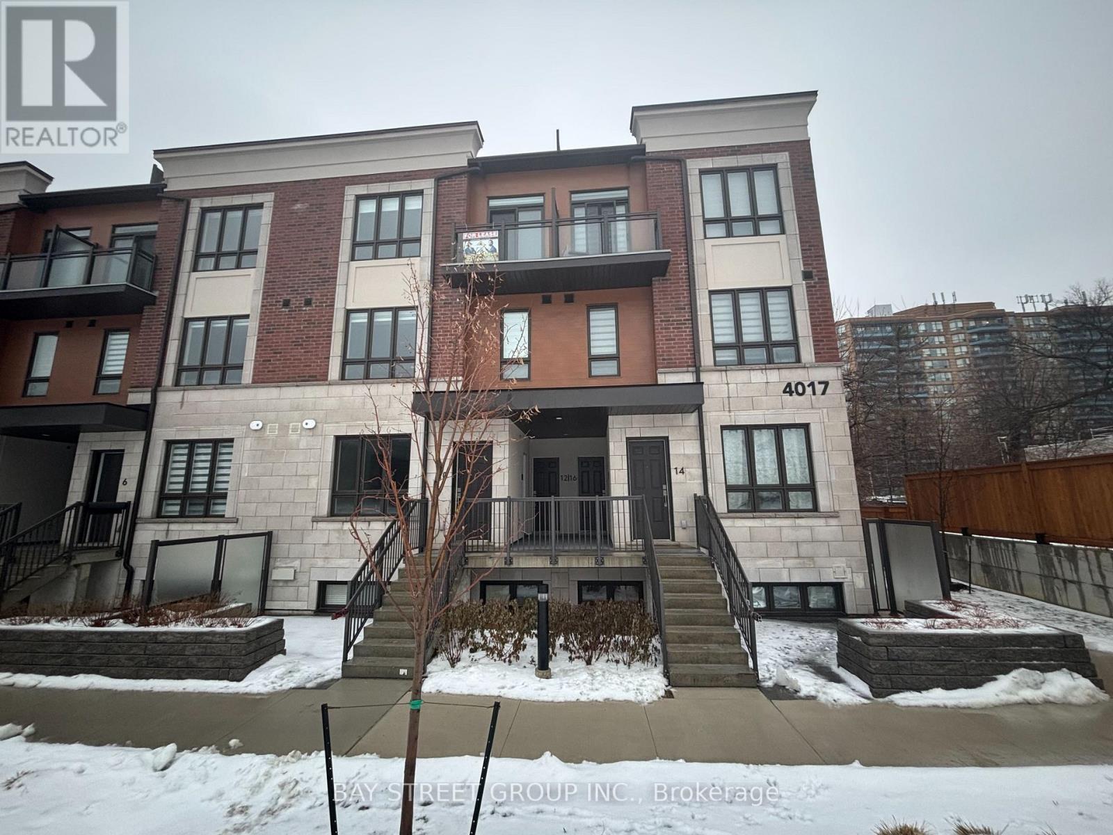 12 - 4017 Hickory Drive, Mississauga, Ontario  L4W 0G6 - Photo 2 - W12670292