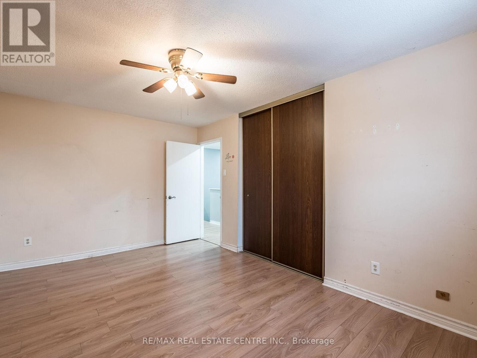 4 Horne Drive, Brampton, Ontario  L6V 2V3 - Photo 19 - W12670294