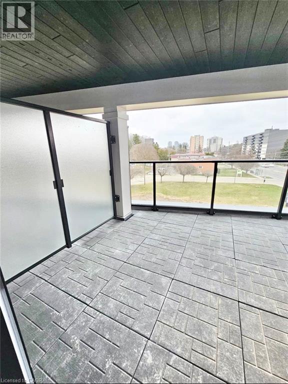 312 Erb Street Unit# 202, Waterloo, Ontario  N2L 0K9 - Photo 1 - 40796614