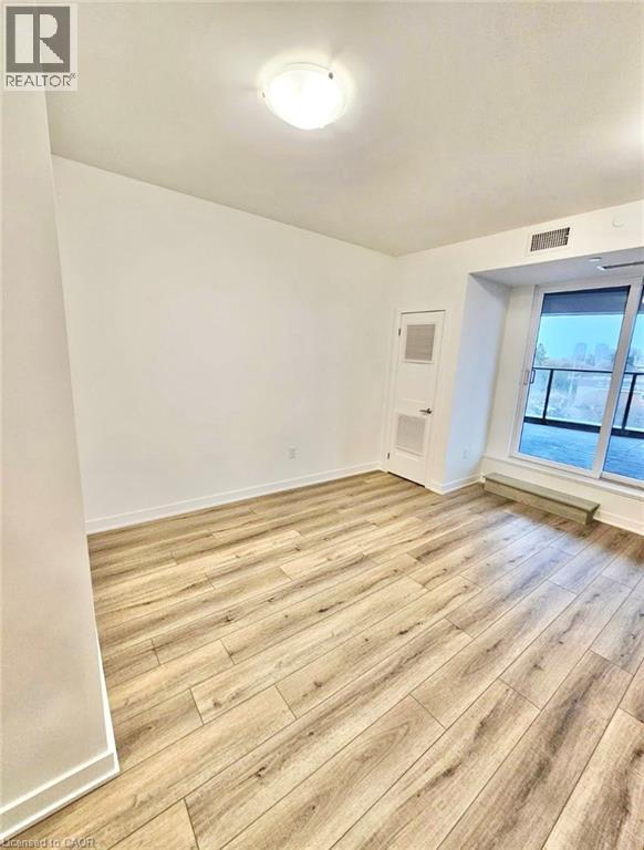 312 Erb Street Unit# 202, Waterloo, Ontario  N2L 0K9 - Photo 12 - 40796614