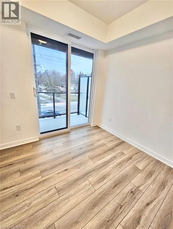 312 Erb Street Unit# 202, Waterloo, Ontario  N2L 0K9 - Photo 9 - 40796614