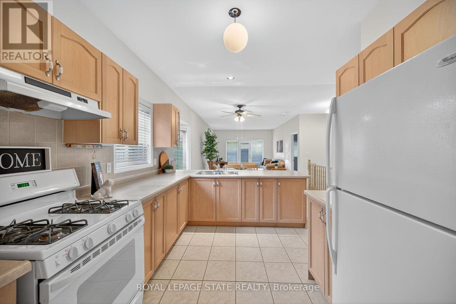 33 - 213 Nash Road S, Hamilton, Ontario L8K 6S2 - Photo 5 - X12670284