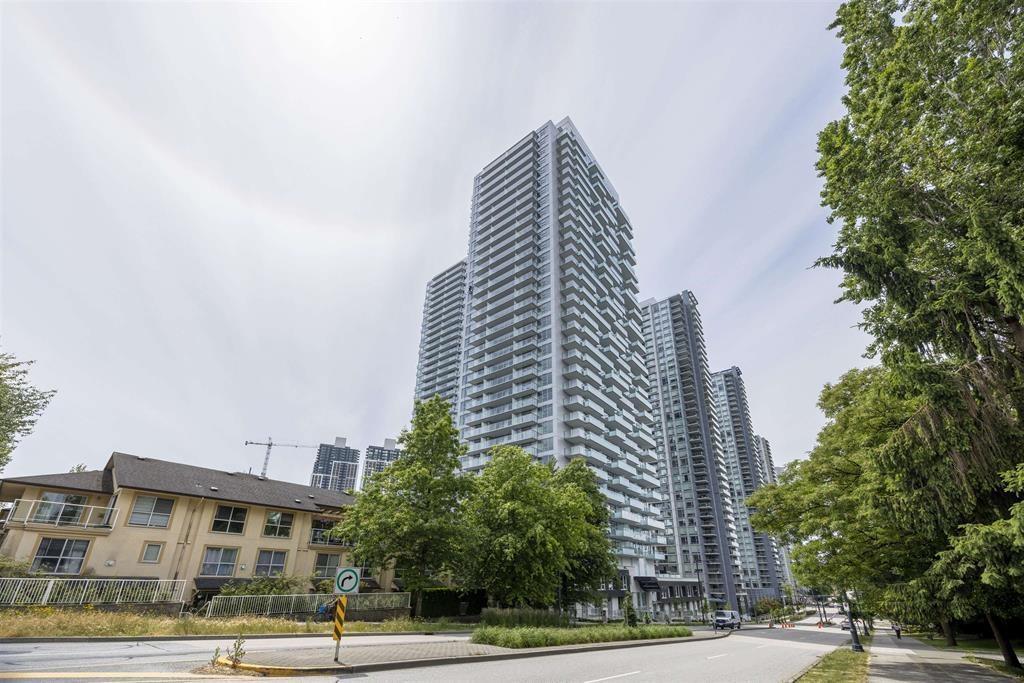 2901 13778 100 Avenue, Surrey, British Columbia V3T 0V3 - Photo 1 - R3076829