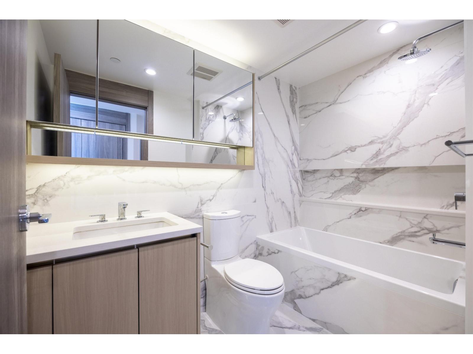 2901 13778 100 Avenue, Surrey, British Columbia V3T 0V3 - Photo 13 - R3076829