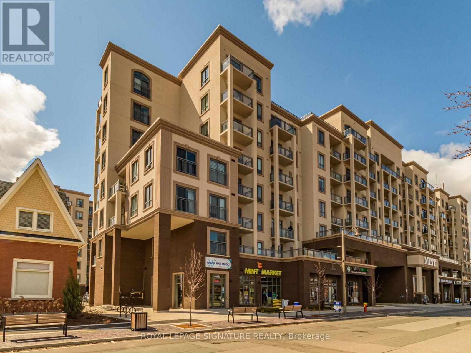 510 - 2486 Old Bronte Road, Oakville, Ontario  L6M 4J2 - Photo 1 - W12669638