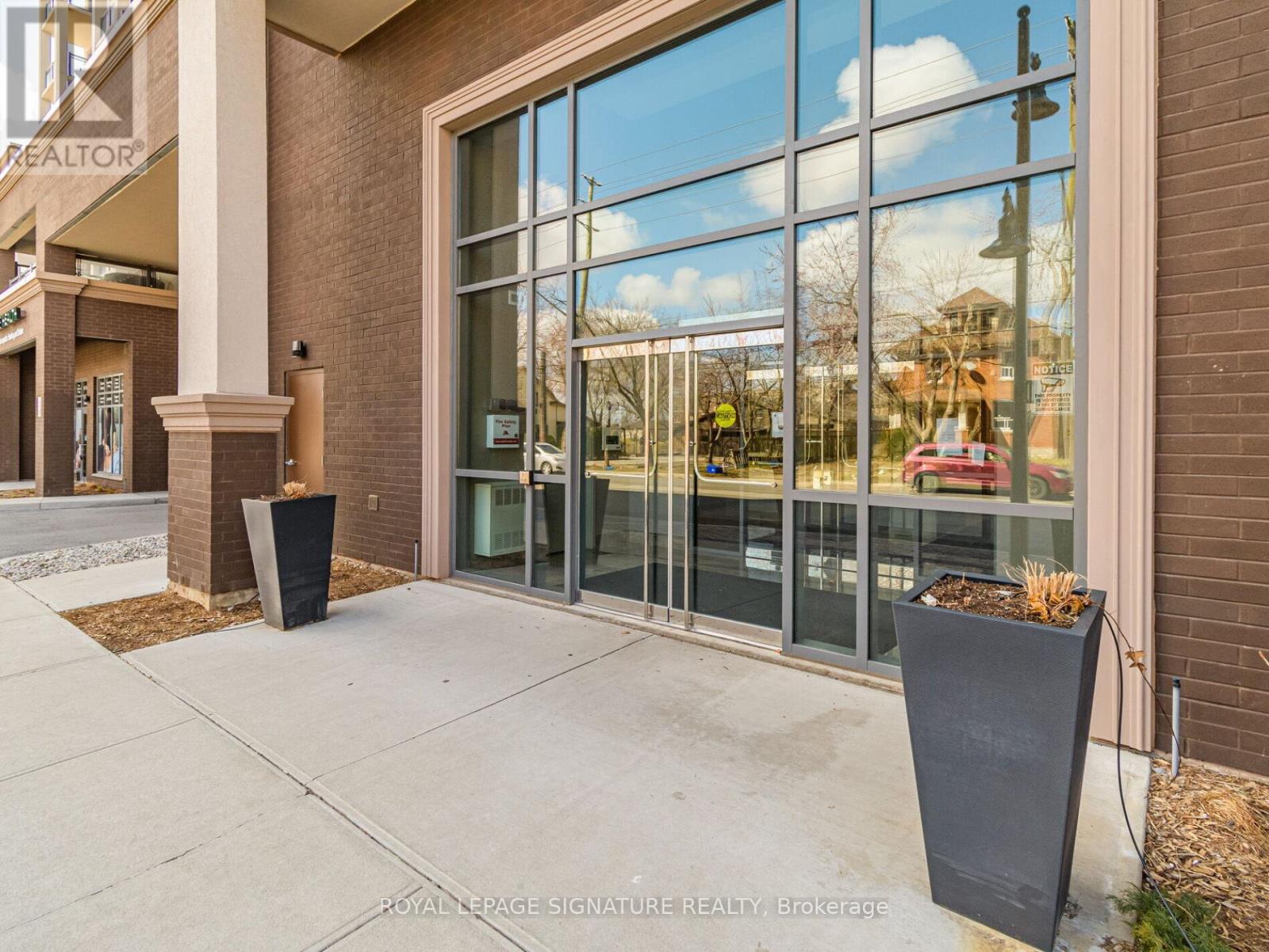 510 - 2486 Old Bronte Road, Oakville, Ontario  L6M 4J2 - Photo 4 - W12669638