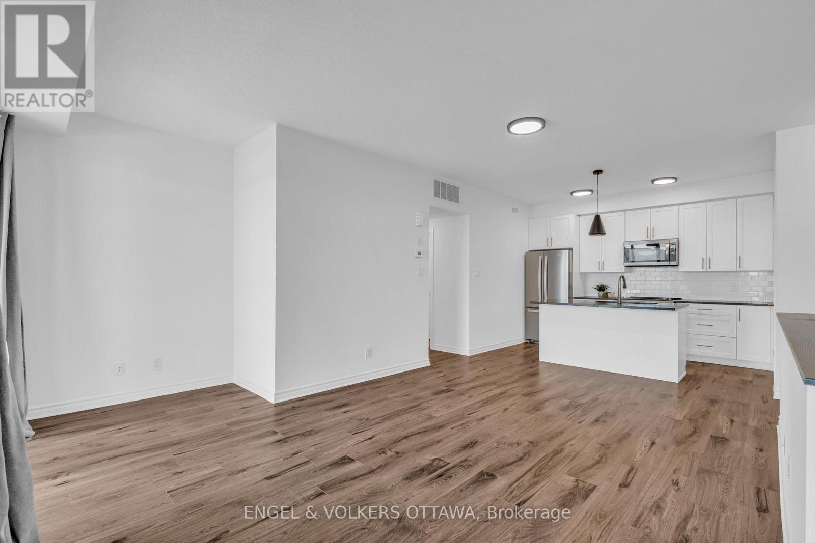 C - 40 Jaguar Private, Ottawa, Ontario  K2V 0J2 - Photo 12 - X12670332