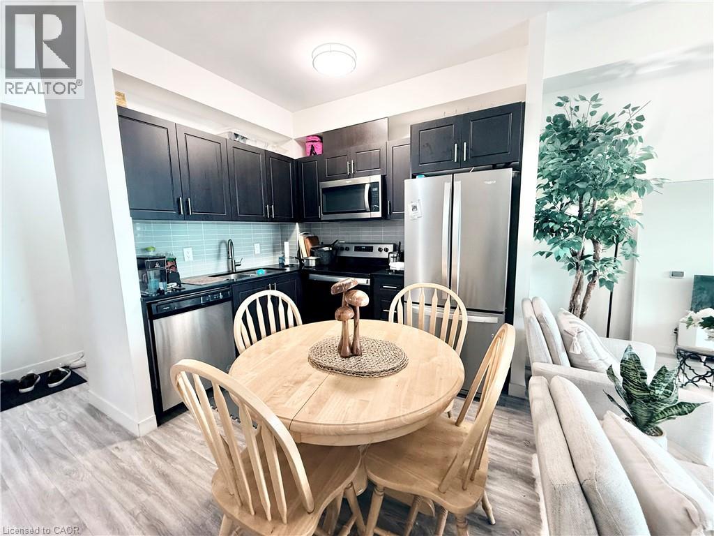 128 King Street N Unit# 911, Waterloo, Ontario  N2J 0E9 - Photo 3 - 40796570