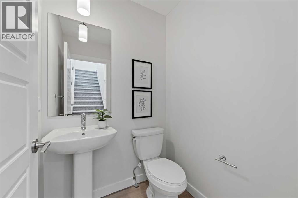 420 Fireside Drive, Cochrane, Alberta  T4C 3E1 - Photo 21 - A2275834