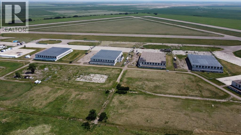 3 Western Crescent, Rural Vulcan County, Alberta  T0L 2B0 - Photo 1 - A2271600