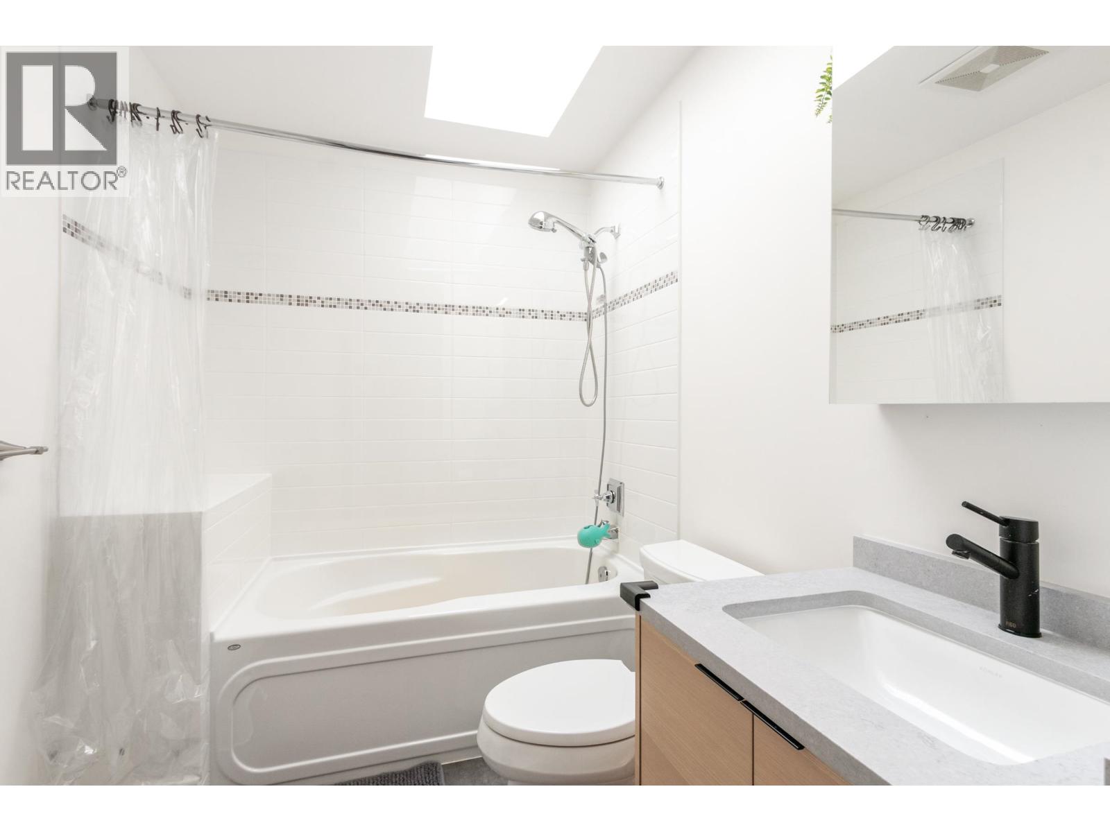 251 Jensen Street, New Westminster, British Columbia  V3M 0E7 - Photo 24 - R3076419