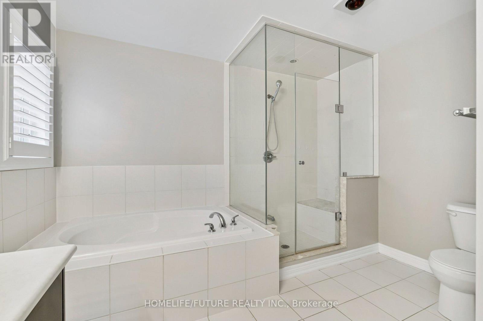 Main & 2nd - 1399 Lormel Gate Avenue, Innisfil (Lefroy), Ontario  L0L 1W0 - Photo 21 - N12670350