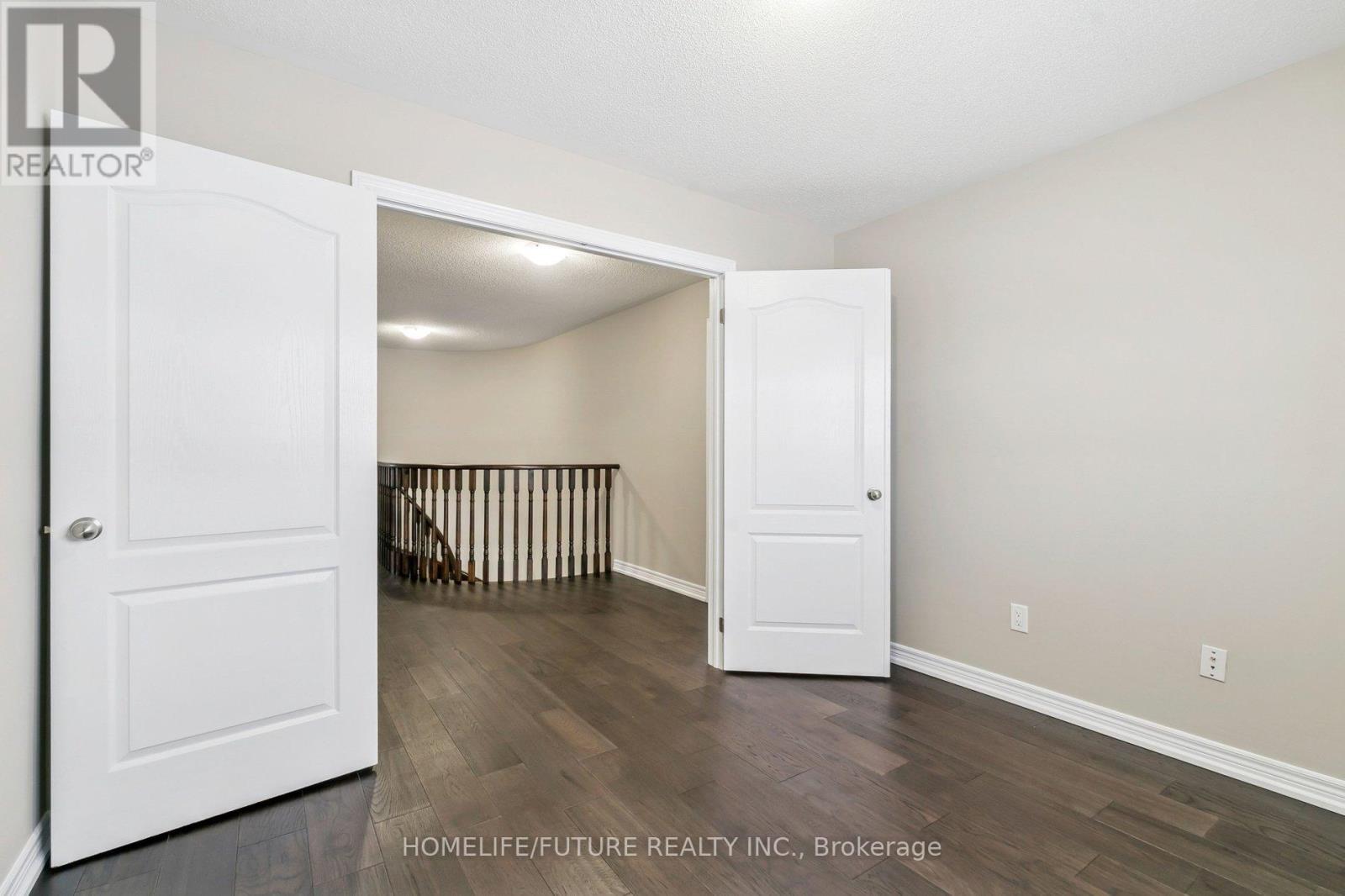 Main & 2nd - 1399 Lormel Gate Avenue, Innisfil (Lefroy), Ontario  L0L 1W0 - Photo 27 - N12670350