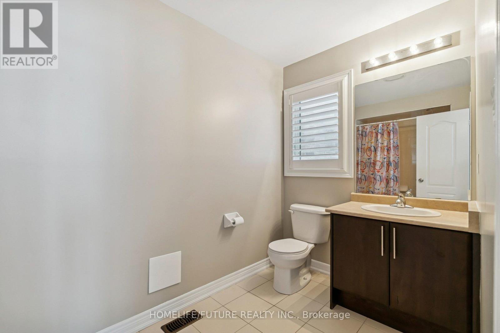 1399 Lormel Gate Avenue, Innisfil, Ontario  L0L 1W0 - Photo 24 - N12670354