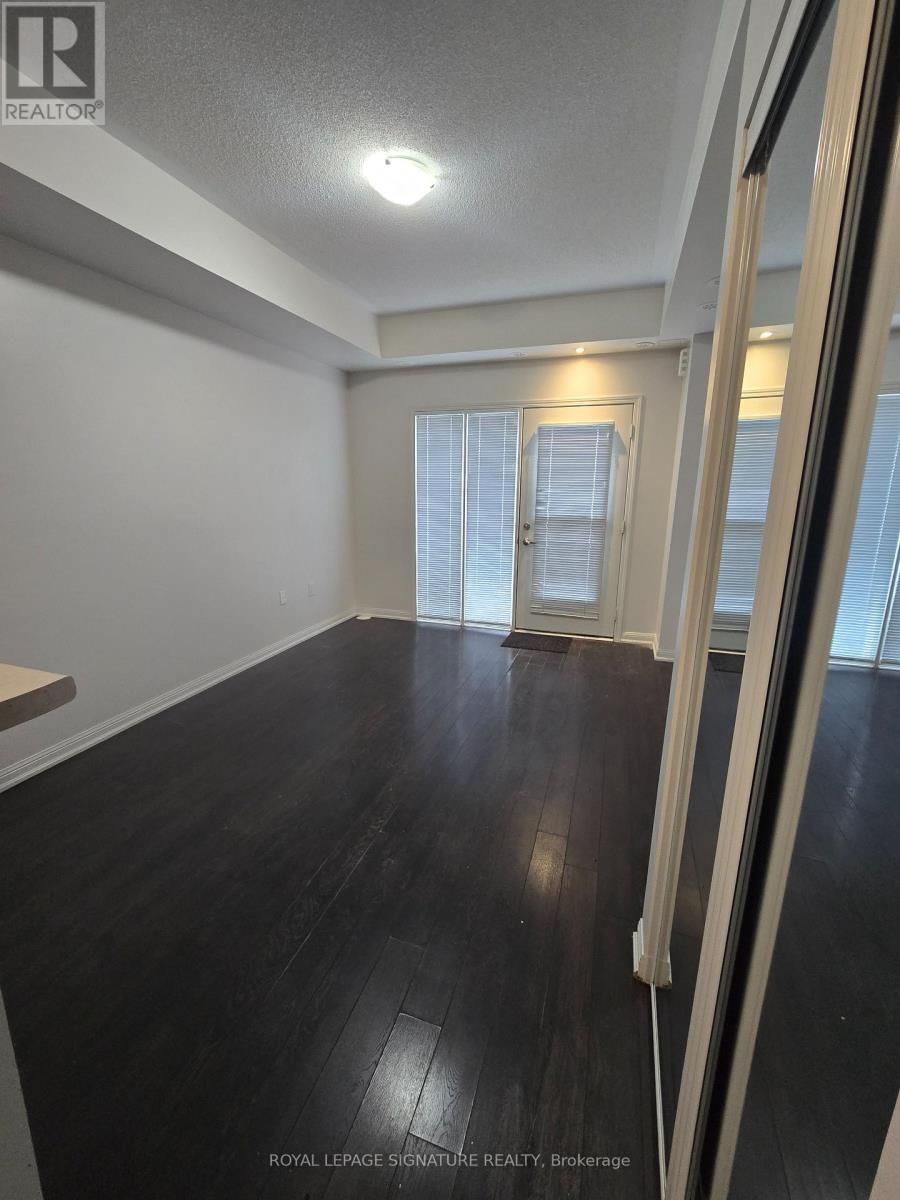 142 - 250 Sunny Meadow Boulevard, Brampton, Ontario  L6R 3Y7 - Photo 3 - W12670322