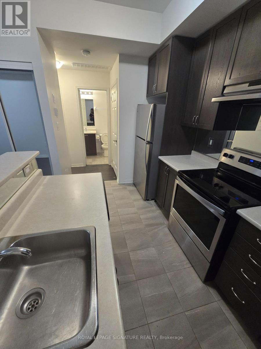 142 - 250 Sunny Meadow Boulevard, Brampton, Ontario  L6R 3Y7 - Photo 9 - W12670322