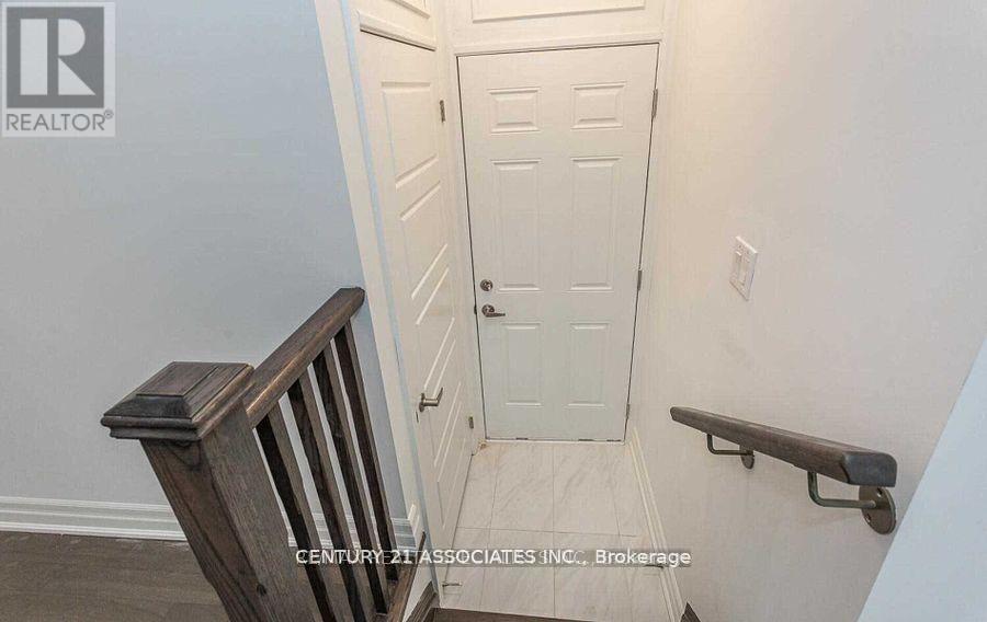 - Upper Level - 1271 Elderberry Crescent, Milton, Ontario  L9E 1S5 - Photo 31 - W12670328