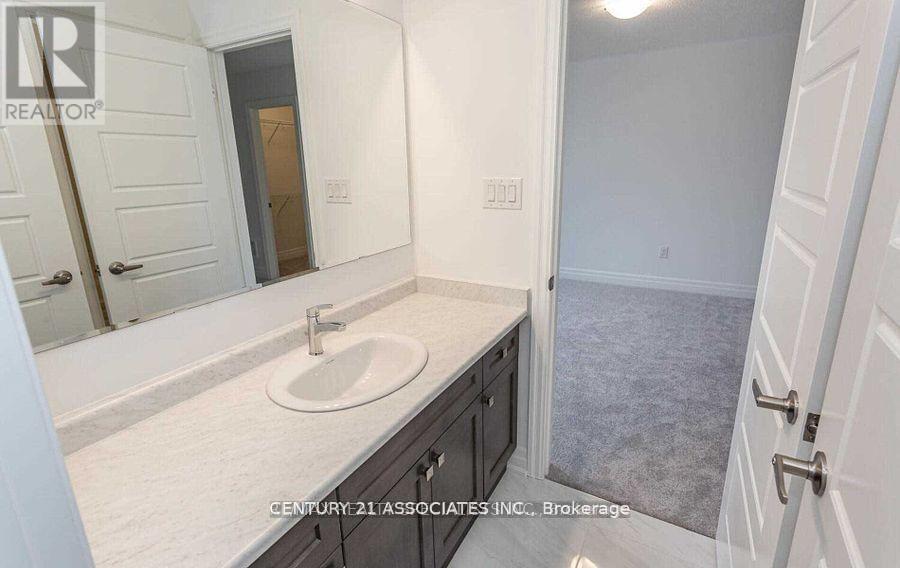 - Upper Level - 1271 Elderberry Crescent, Milton, Ontario  L9E 1S5 - Photo 34 - W12670328