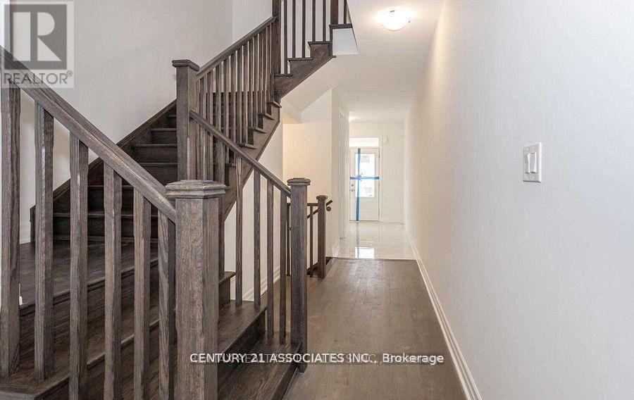 - Upper Level - 1271 Elderberry Crescent, Milton, Ontario  L9E 1S5 - Photo 6 - W12670328