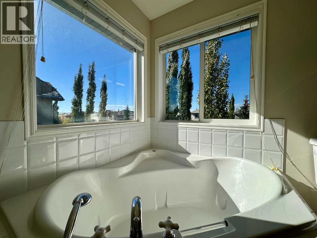 70 Glensummit Close, Cochrane, Alberta  T4C 2K1 - Photo 37 - A2264005