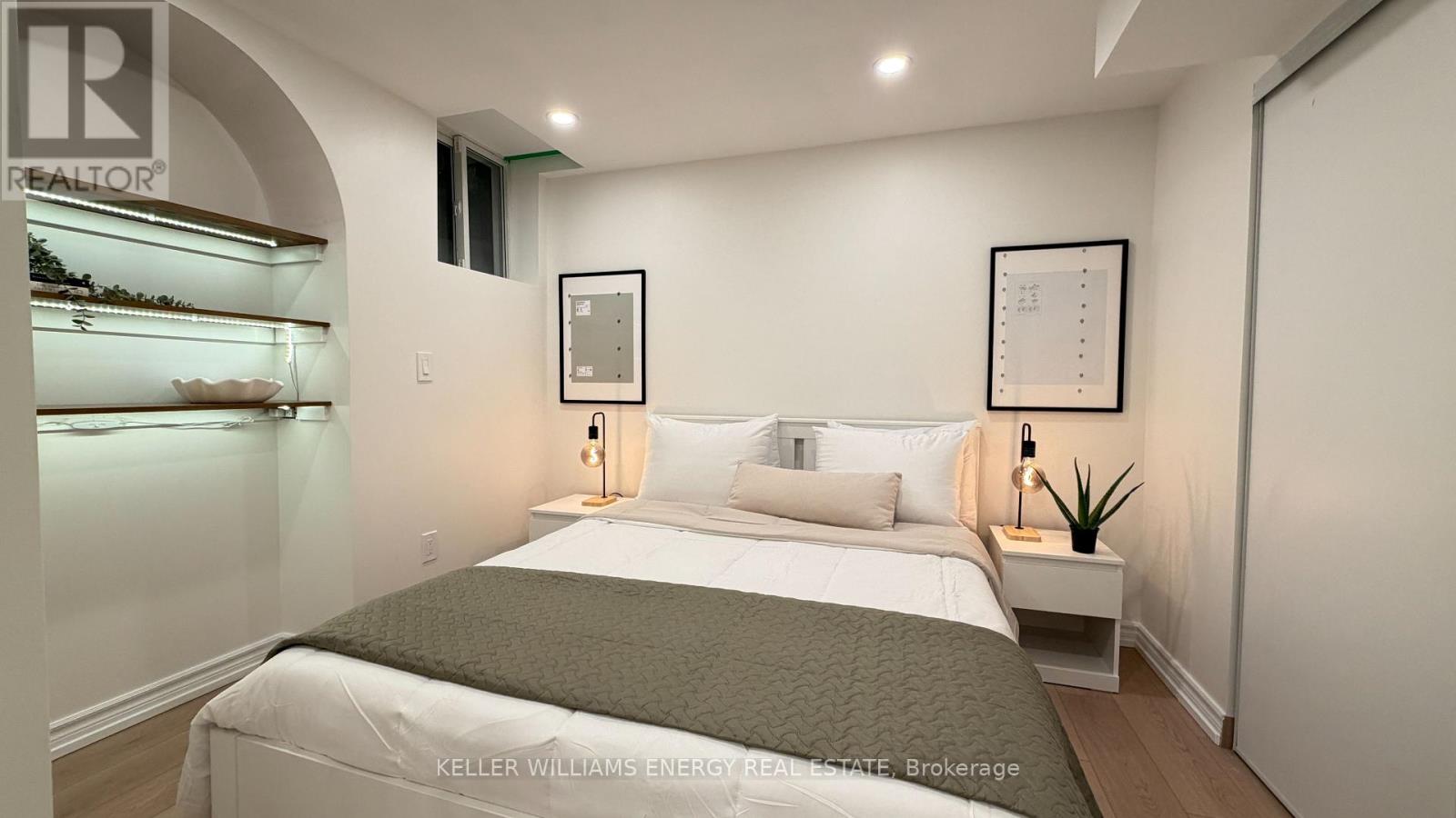 1371 Linstead Street, Oshawa, Ontario  L1K 2V4 - Photo 5 - E12670392