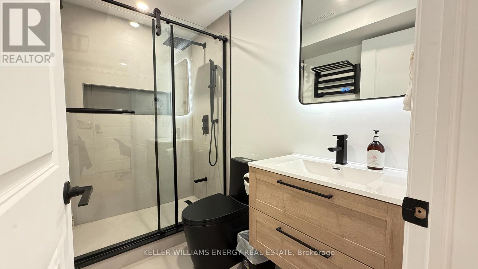 1371 Linstead Street, Oshawa, Ontario  L1K 2V4 - Photo 8 - E12670392