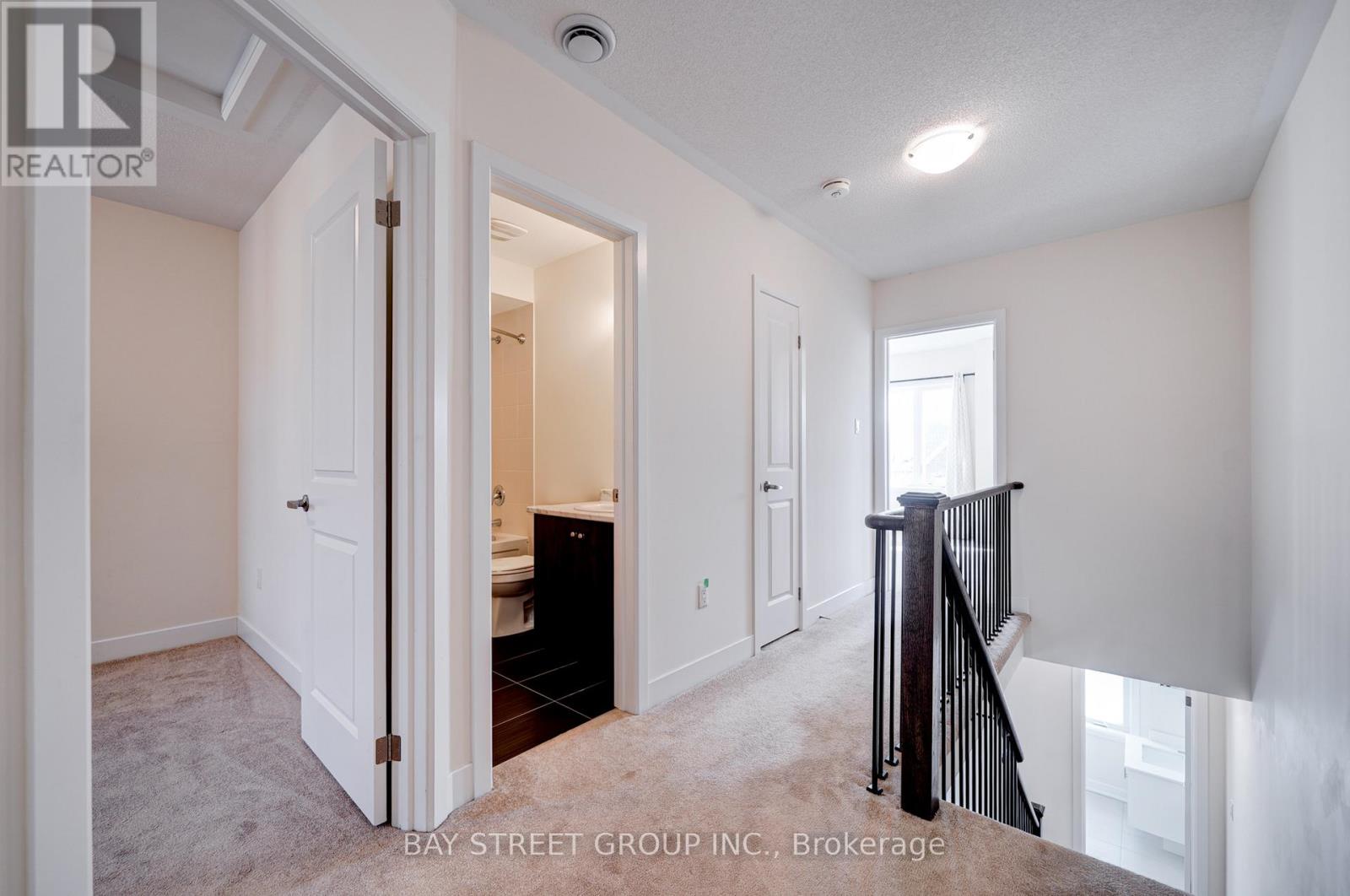 11 Donald Fleming Way, Whitby, Ontario  L1R 0N8 - Photo 21 - E12670370