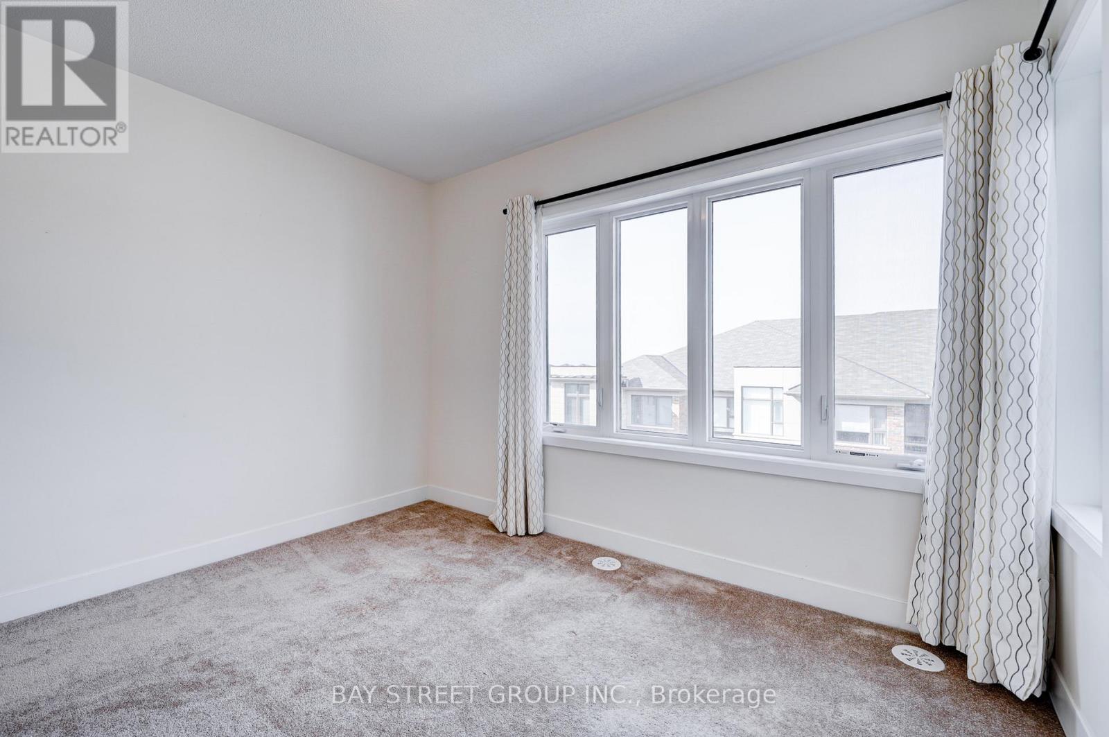 11 Donald Fleming Way, Whitby, Ontario  L1R 0N8 - Photo 24 - E12670370