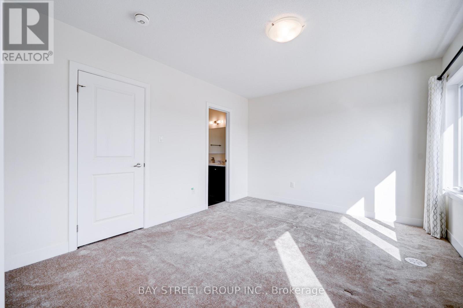 11 Donald Fleming Way, Whitby, Ontario  L1R 0N8 - Photo 31 - E12670370