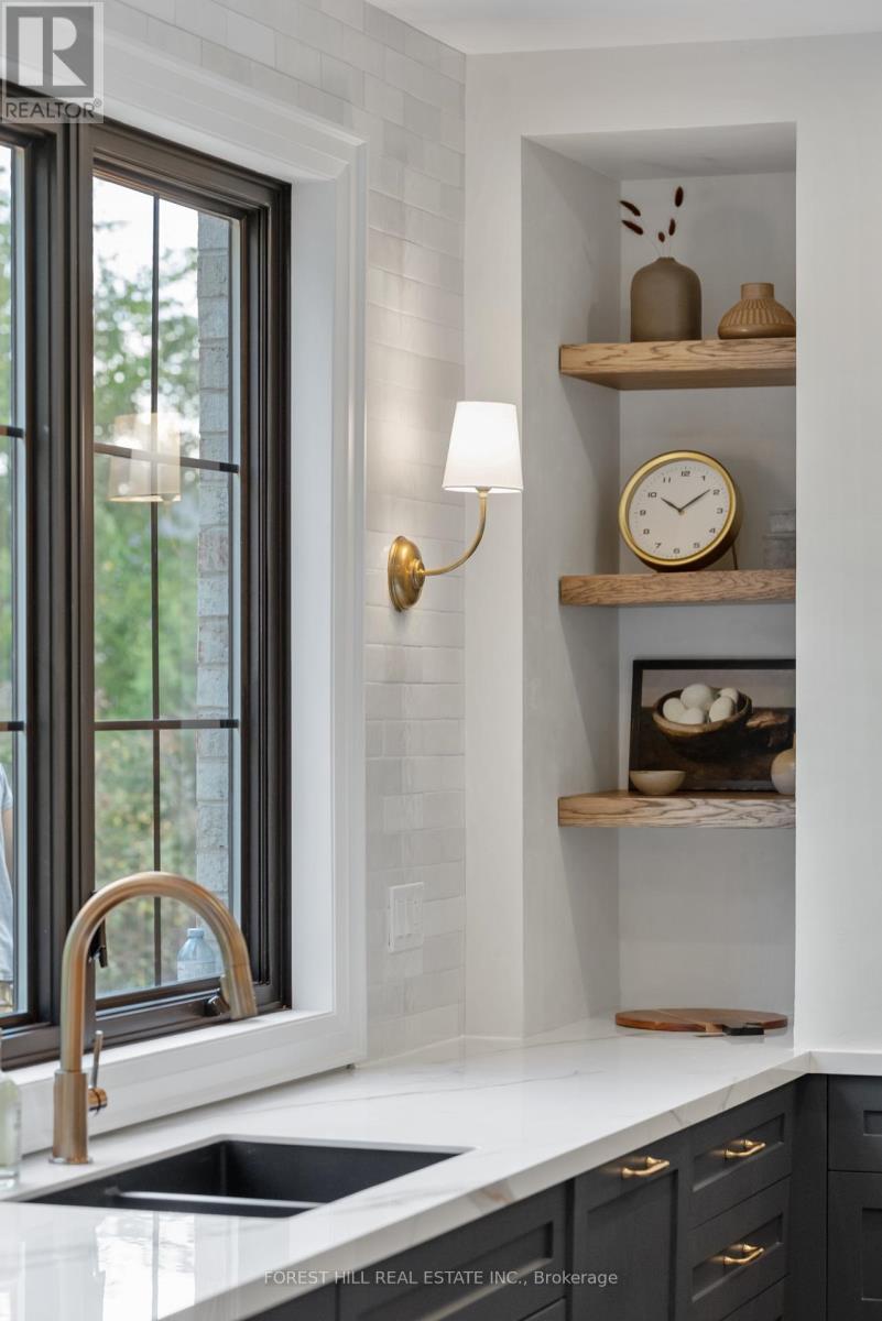 271 Codrington Street, Barrie, Ontario  L4M 1S7 - Photo 14 - S12670386