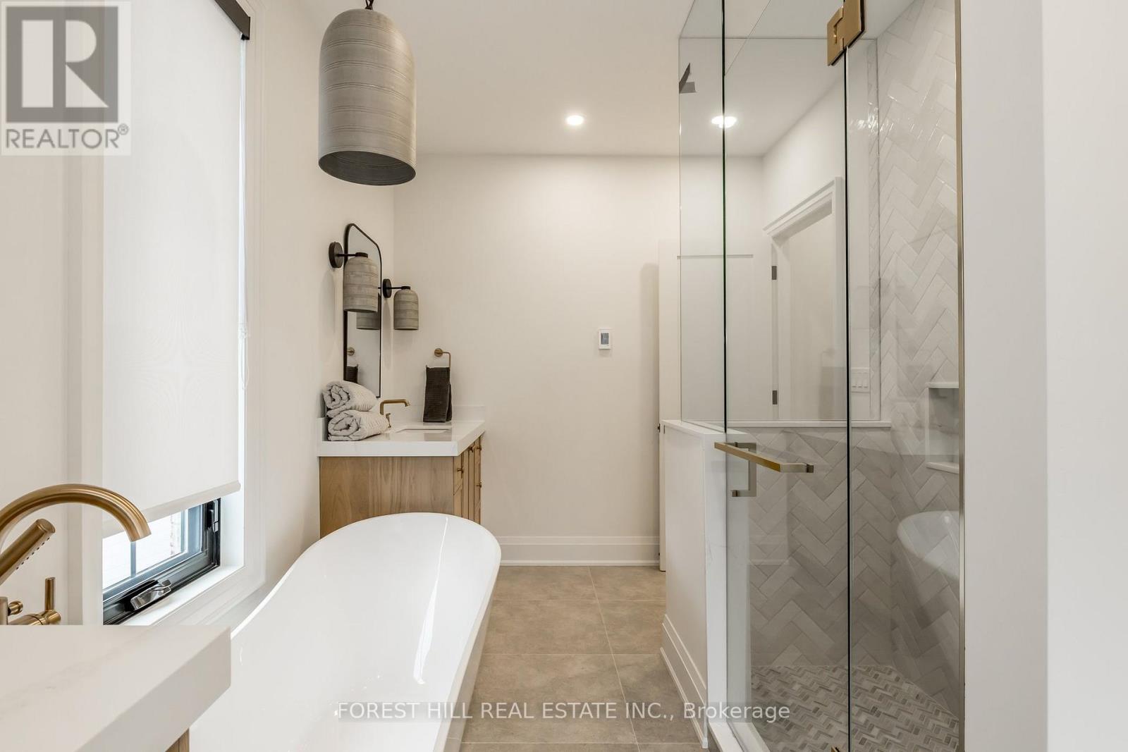 271 Codrington Street, Barrie, Ontario  L4M 1S7 - Photo 32 - S12670386