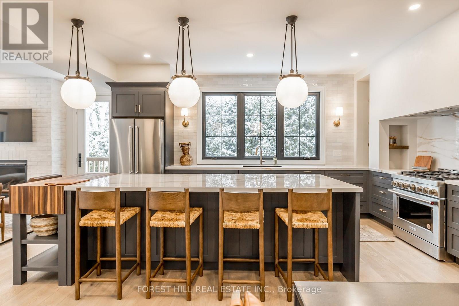 271 Codrington Street, Barrie, Ontario  L4M 1S7 - Photo 9 - S12670386