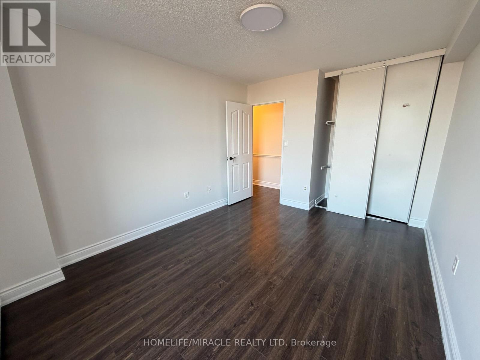 909 - 335 Driftwood Avenue, Toronto, Ontario  M3N 2P3 - Photo 20 - W12670358