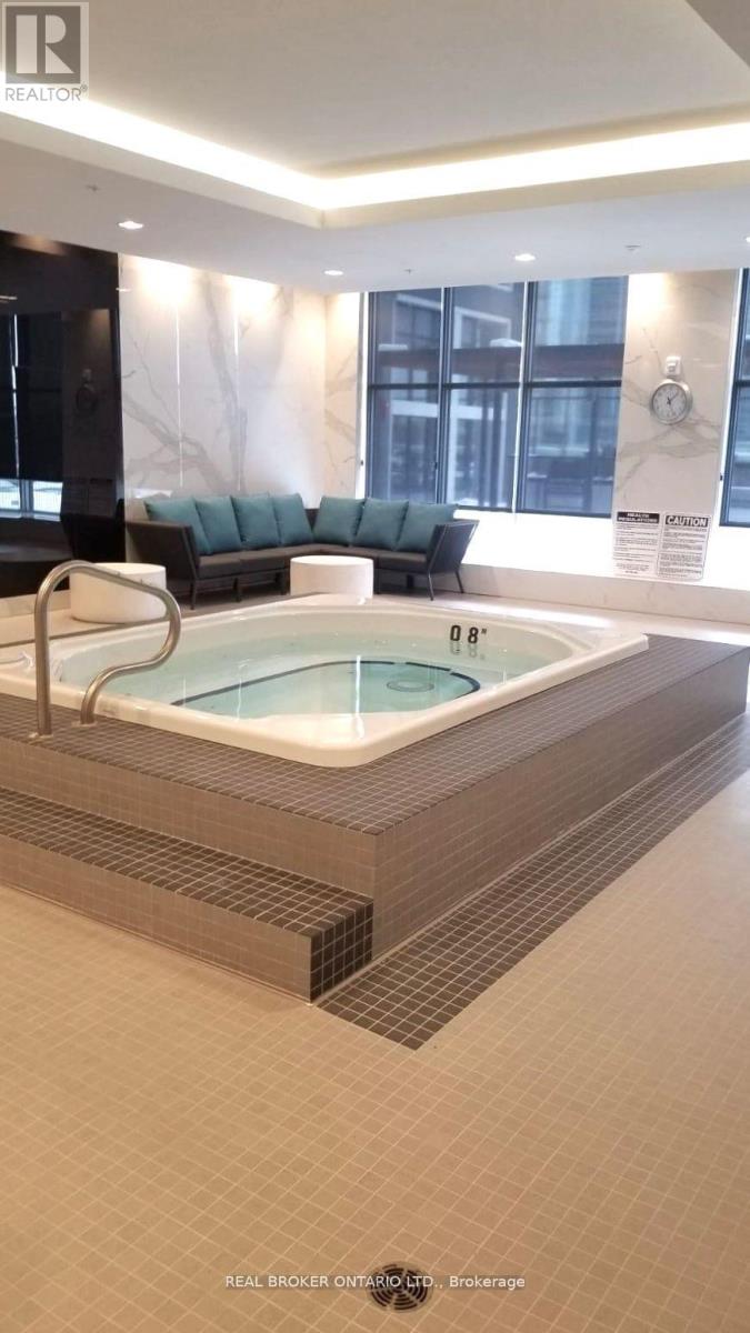 2 - 7 Mabelle Avenue, Toronto, Ontario  M9A 4X7 - Photo 15 - W12670362