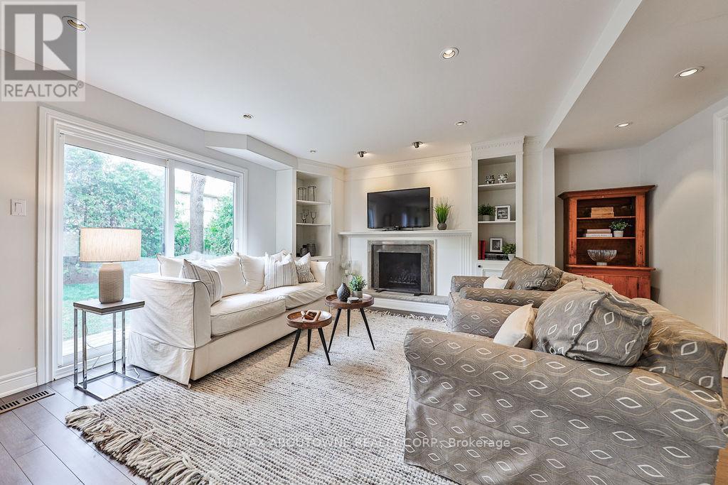 2291 Dunedin Road, Oakville, Ontario  L6J 5V4 - Photo 18 - W12670398