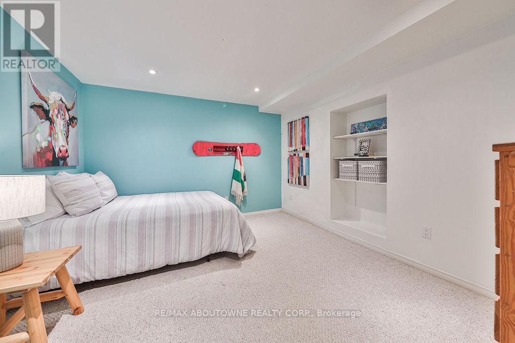 2291 Dunedin Road, Oakville, Ontario  L6J 5V4 - Photo 40 - W12670398