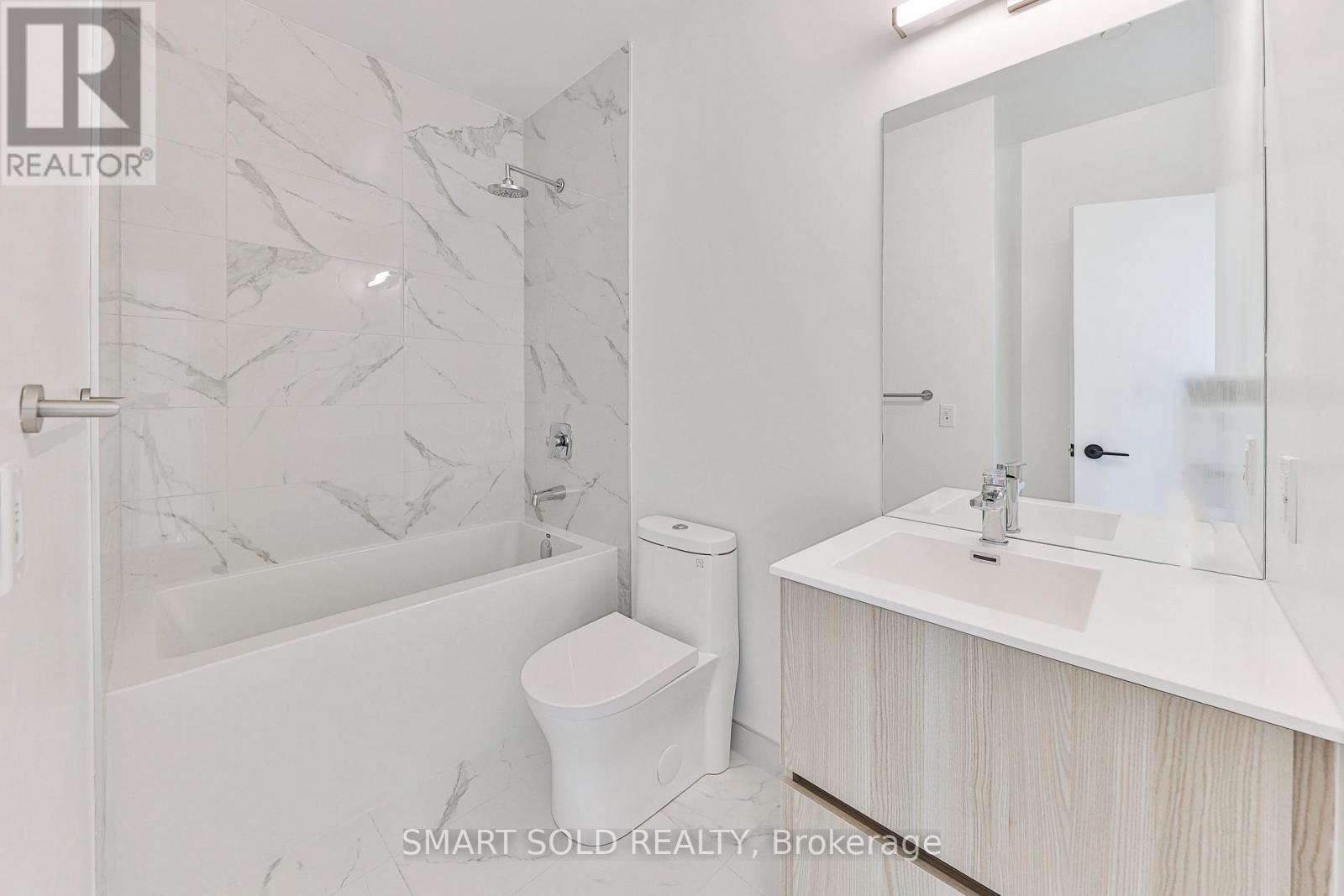 114 - 220 Missinnihe Way S, Mississauga, Ontario  L5H 0A9 - Photo 13 - W12670402