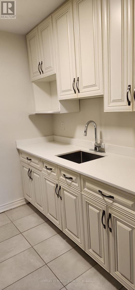 318 - 2202 Weston Road, Toronto, Ontario  M9N 1Y3 - Photo 1 - W12670414