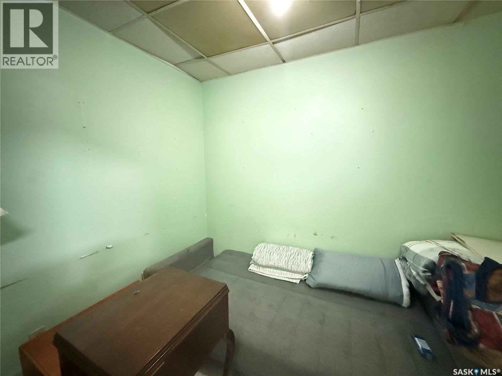 303 1st Avenue E, Gravelbourg, Saskatchewan  S0H 1X0 - Photo 25 - SK026334