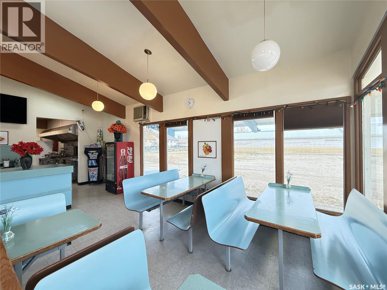 303 1st Avenue E, Gravelbourg, Saskatchewan  S0H 1X0 - Photo 4 - SK026334