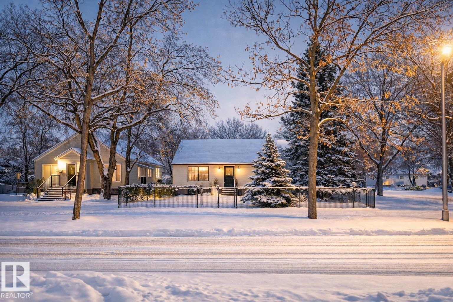 11503 102 St Nw, Edmonton, Alberta  T5G 2E8 - Photo 1 - E4469224