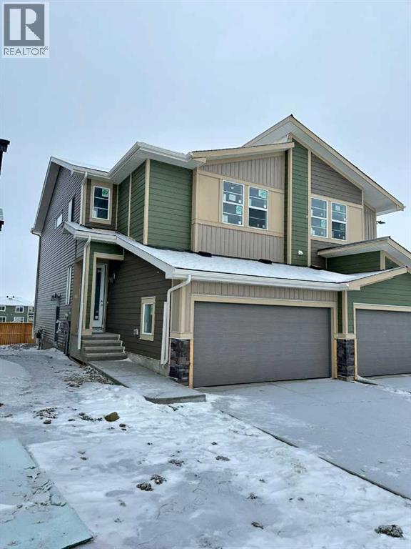 95 Waterford Mews, Chestermere, Alberta  T1X 3B7 - Photo 2 - A2276677