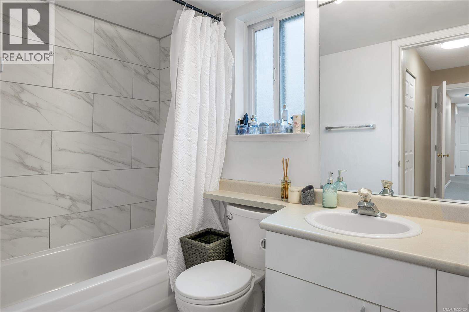 205a 698 Aspen Rd, Comox, British Columbia V9M 3S9 - Photo 18 - 1022429