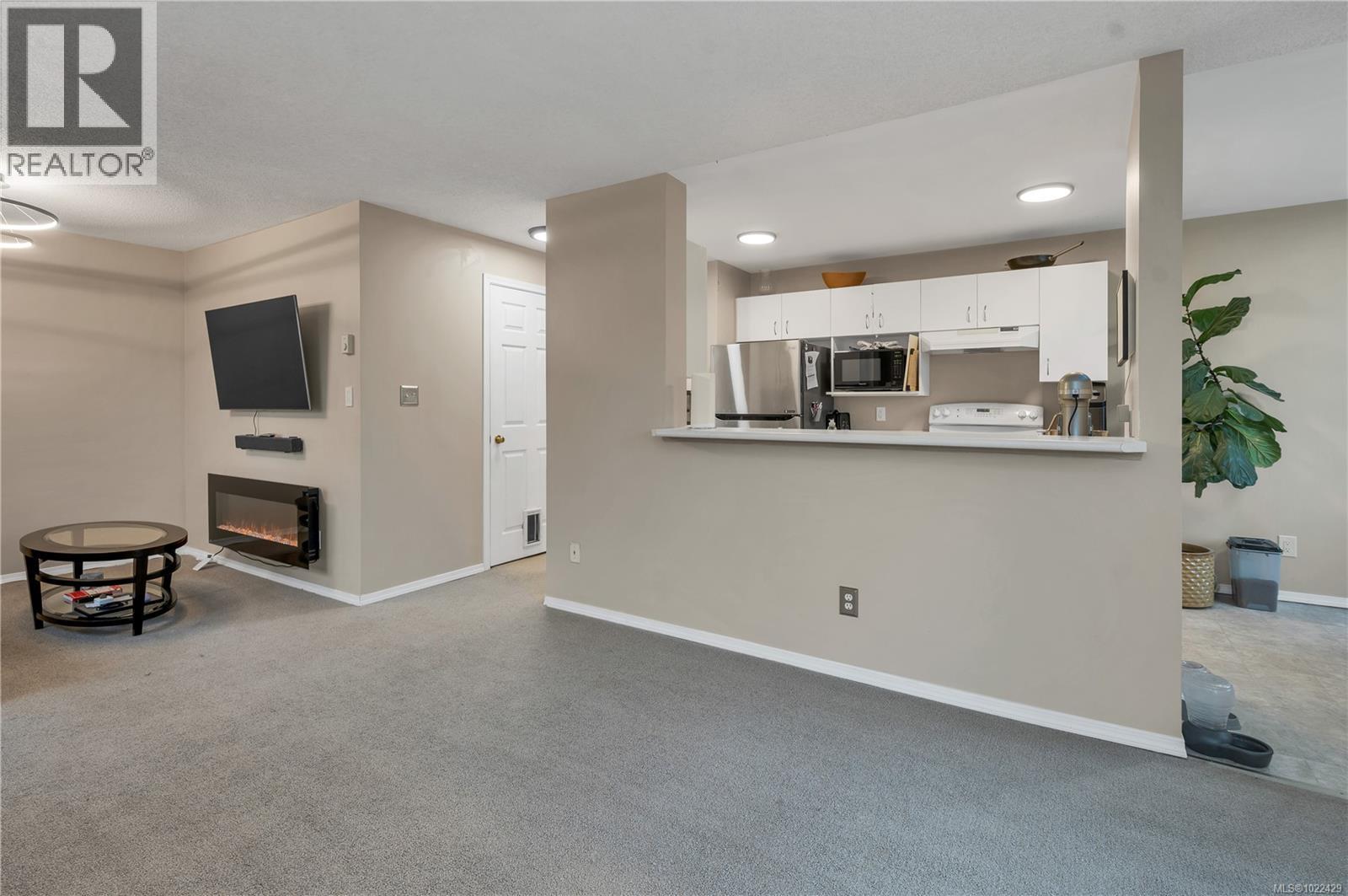 205a 698 Aspen Rd, Comox, British Columbia V9M 3S9 - Photo 8 - 1022429