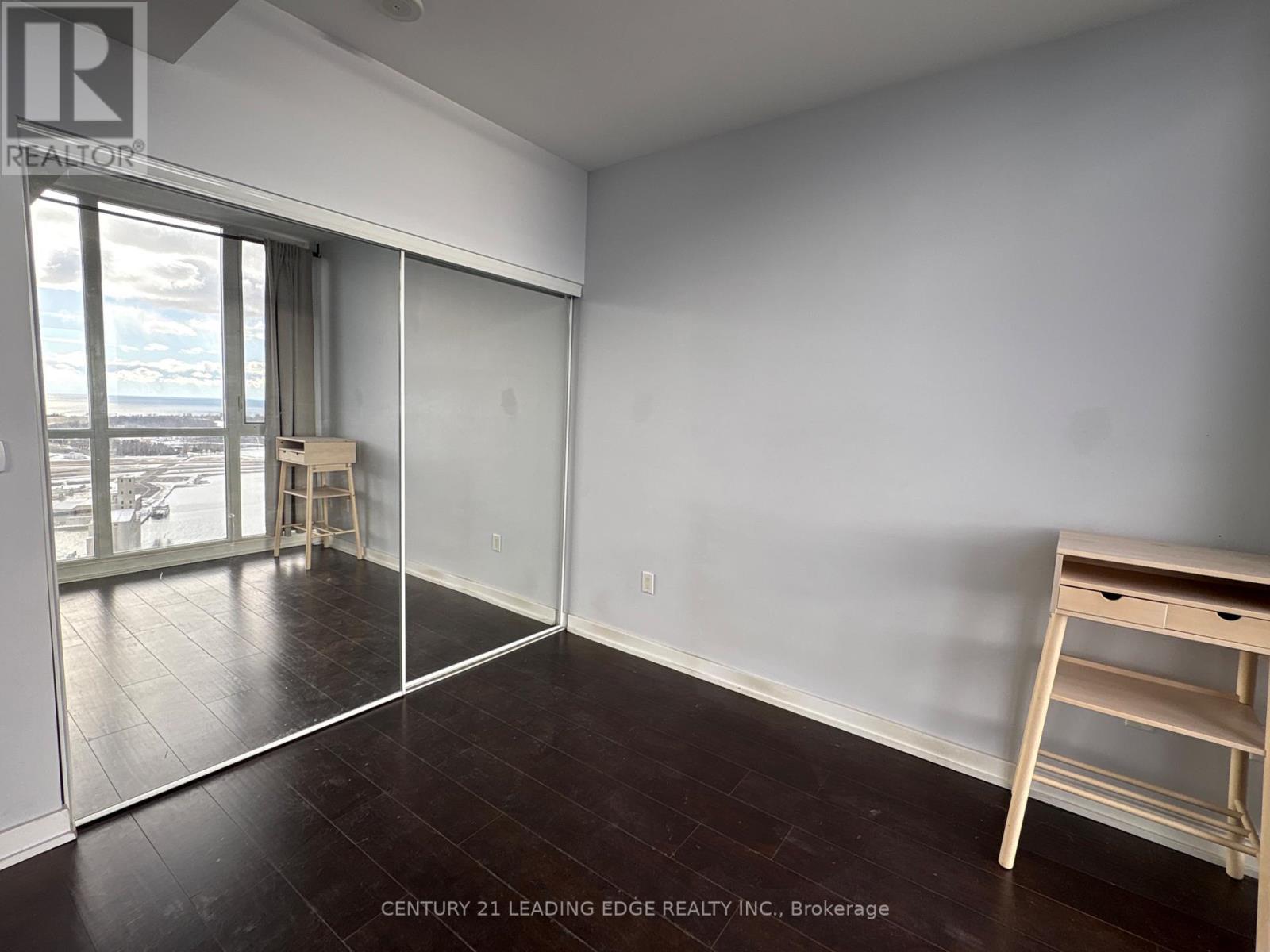 4505 - 85 Queens Wharf Road, Toronto, Ontario  M5V 0J9 - Photo 12 - C12662932