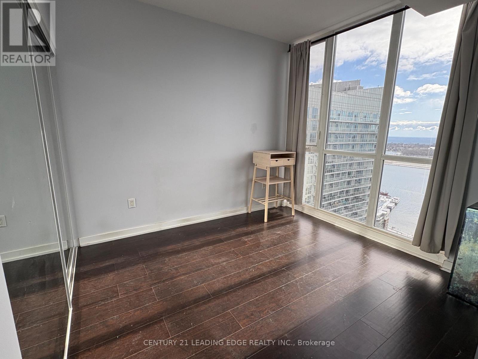 4505 - 85 Queens Wharf Road, Toronto, Ontario  M5V 0J9 - Photo 11 - C12662932